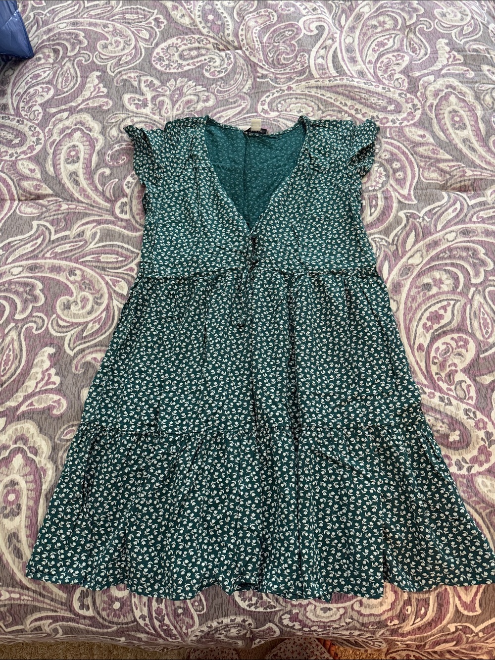 American Eagle Outfitters Teal Floral V-Neck Tiered Midi Dress